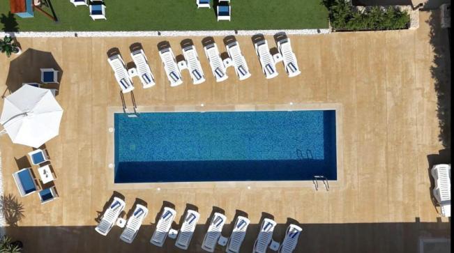 Mateus Hotel & Pool Jounieh Esterno foto